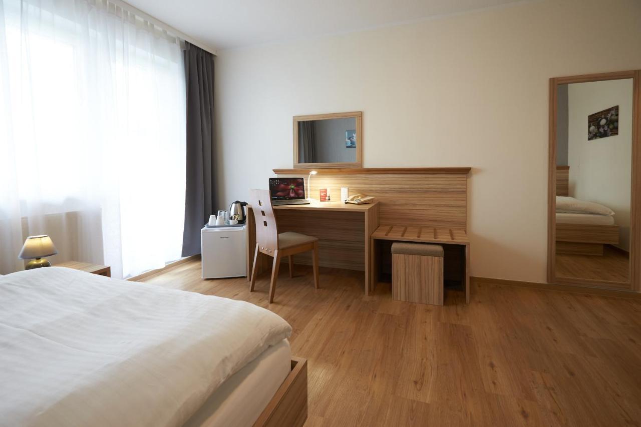 Hotel Weimarer Berg Apolda Bagian luar foto