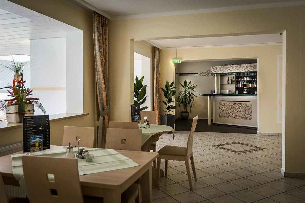 Hotel Weimarer Berg Apolda Bagian luar foto